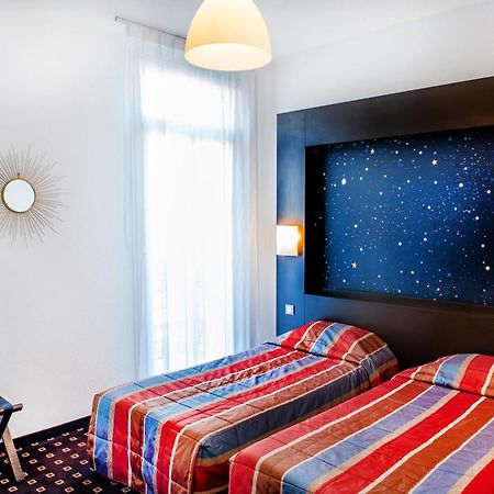 Hotel Stella Lourdes Ruang foto