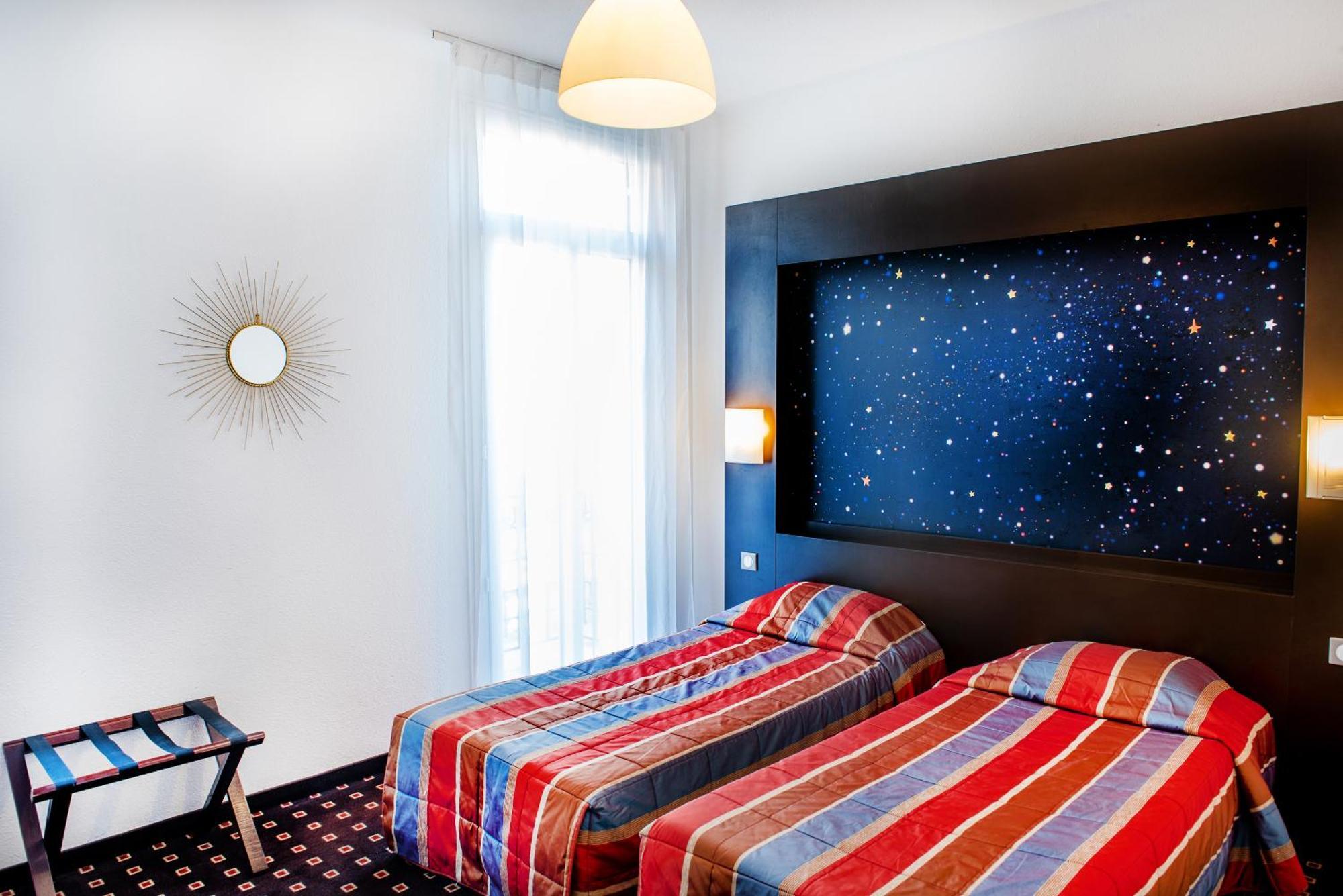 Hotel Stella Lourdes Ruang foto